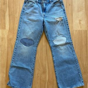 Levi's Baggy Boot jeans with hand sewn repaired knees women’s size 29